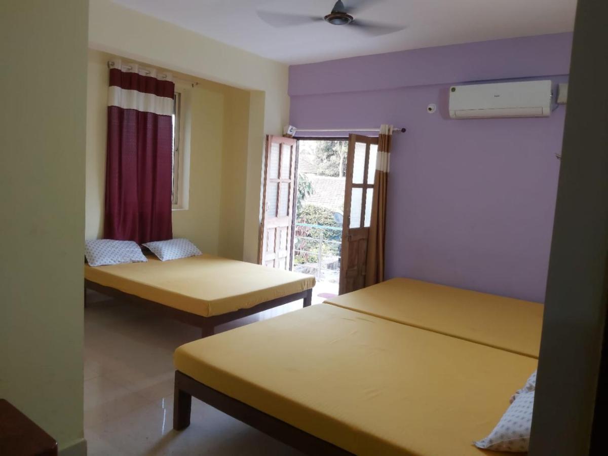 Calangute Pristine Exterior photo